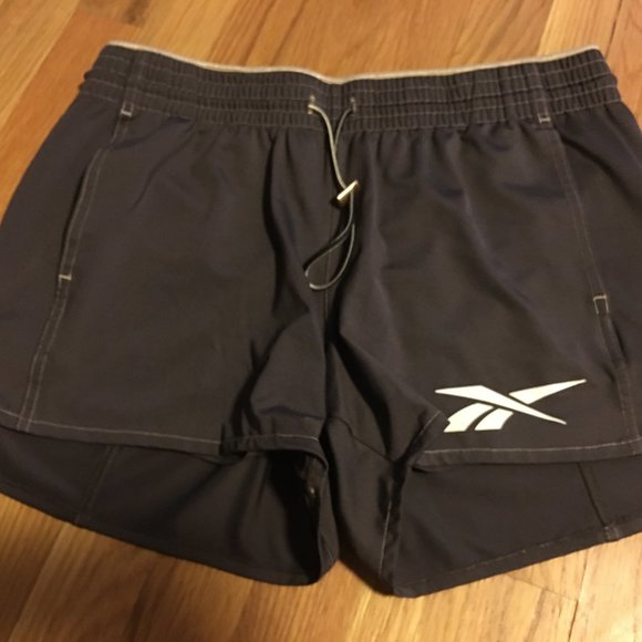 Reebok Short - Picture 1 of 7